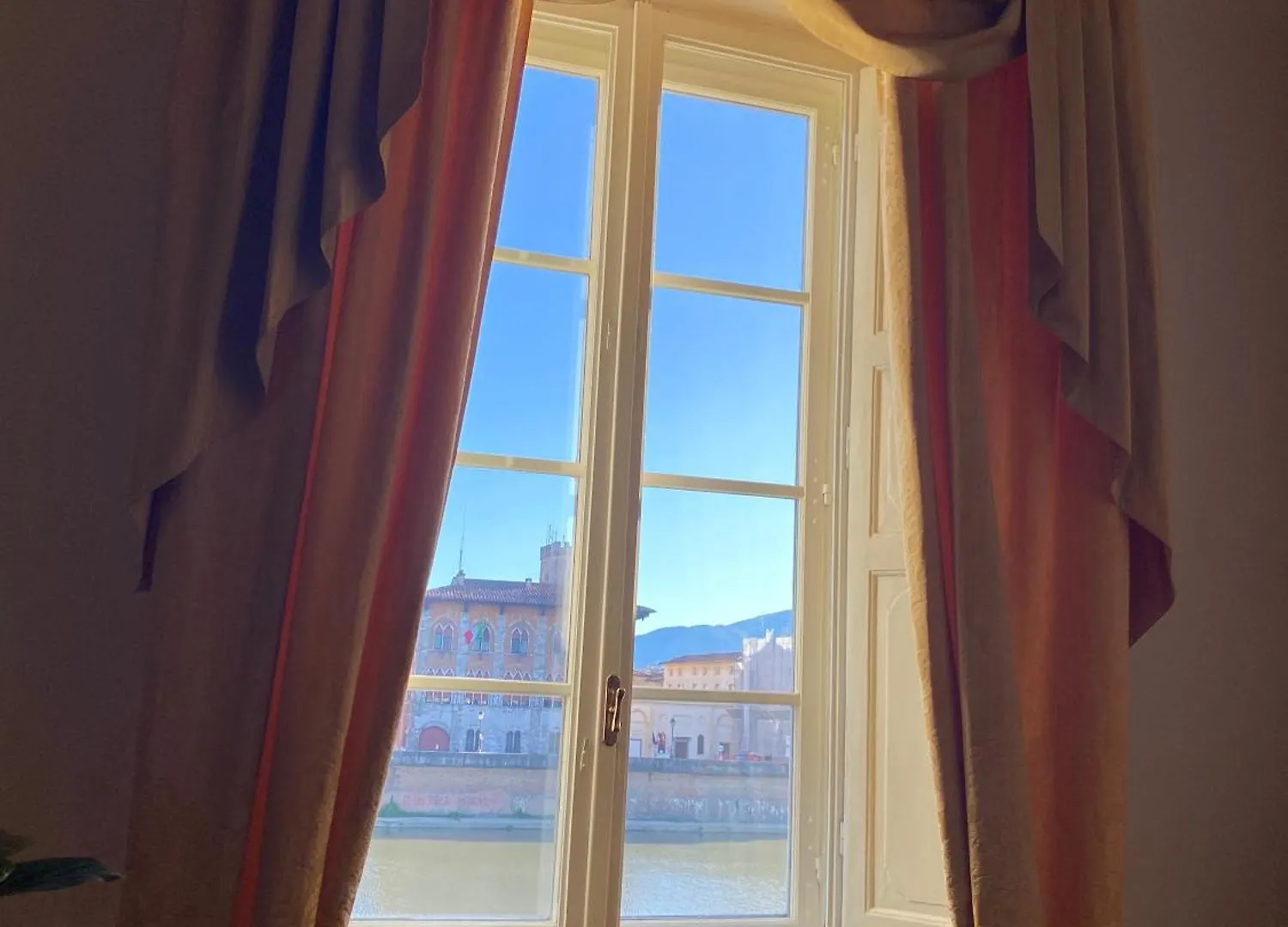 Guest house L'Antica Casa Sui Lungarni Di Pisa Hotel Italy