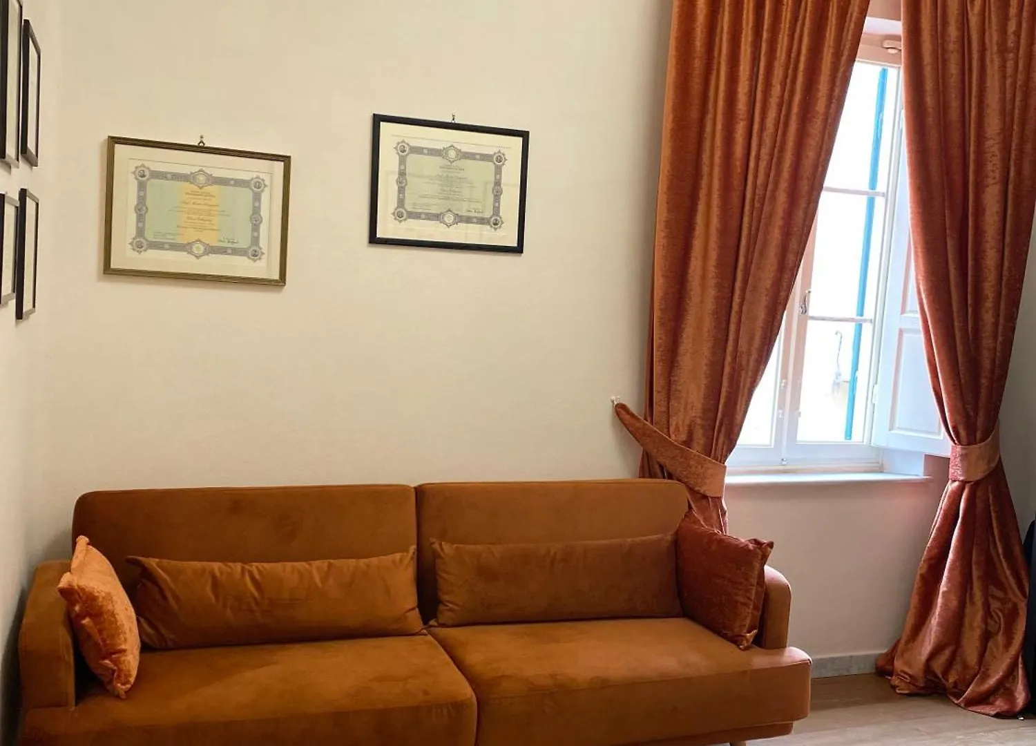 L'Antica Casa Sui Lungarni Di Pisa Hotel