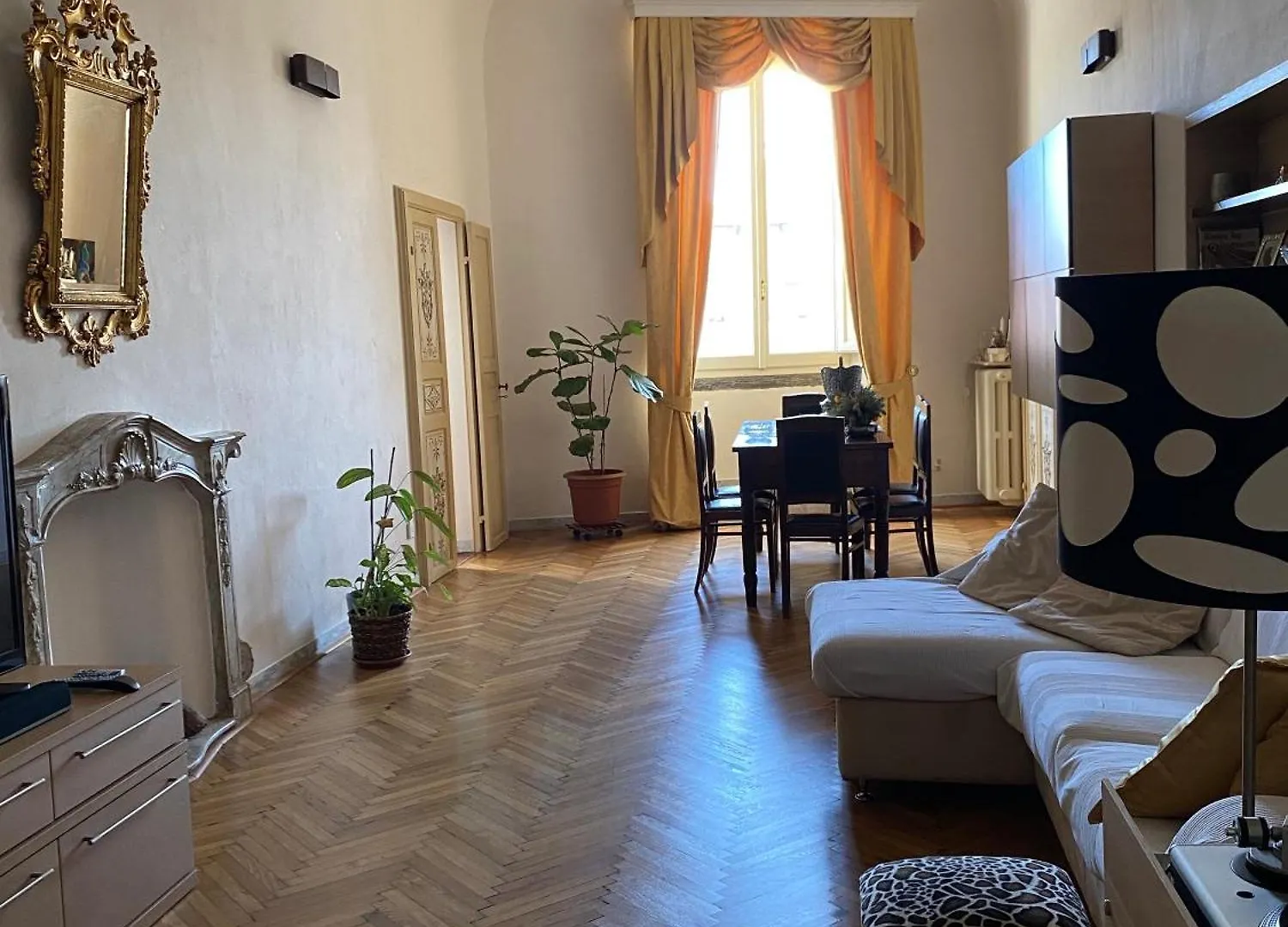 L'Antica Casa Sui Lungarni Di Pisa Hotel 0*,